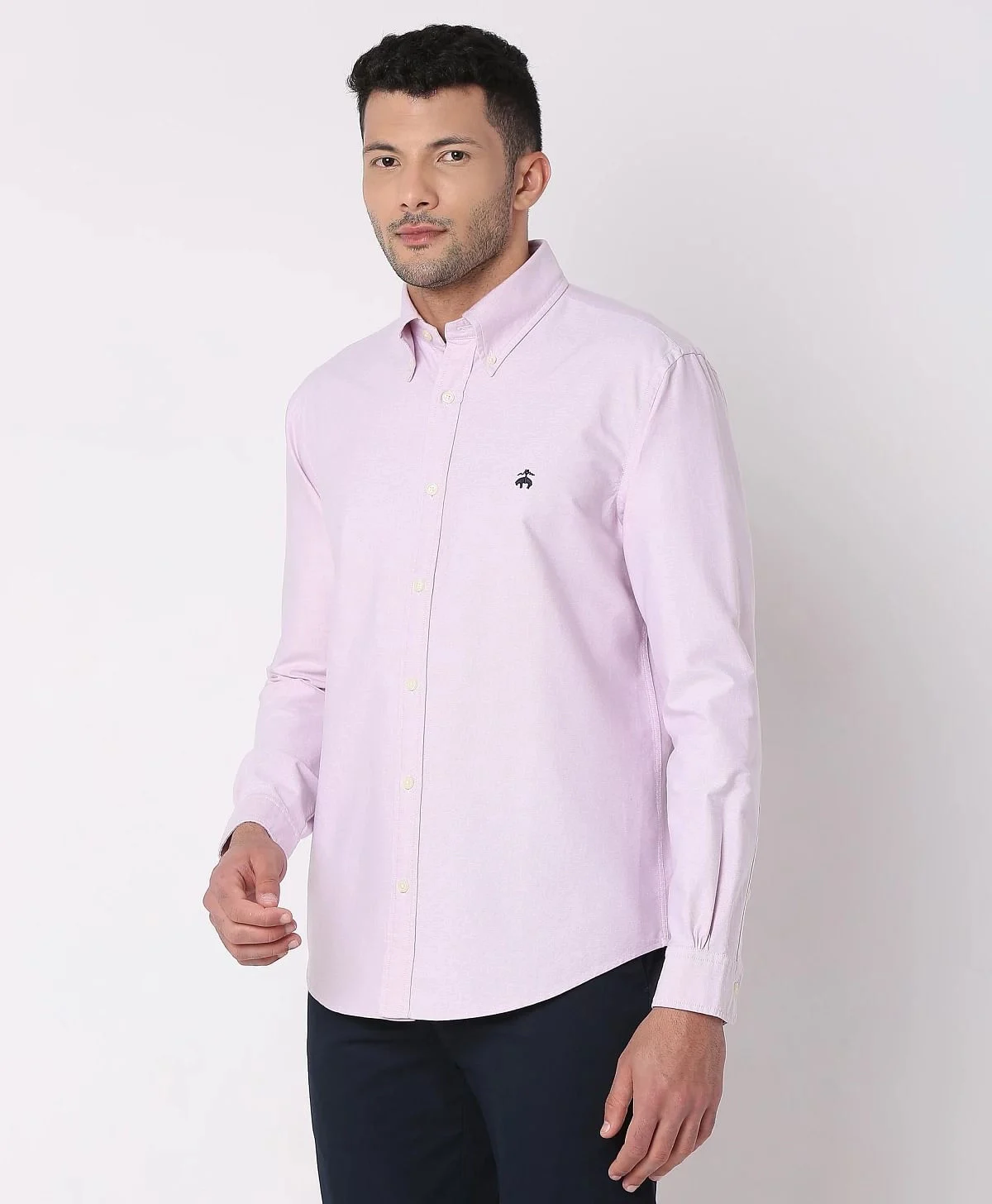 https://cdn.fynd.com/v2/falling-surf-7c8bb8/fyprod/wrkr/products/pictures/item/free/original/brooks-brothers/202200070_MAUVE-ORCHID/1/iFFnrZyU8z-410366287005_2_4058.webp