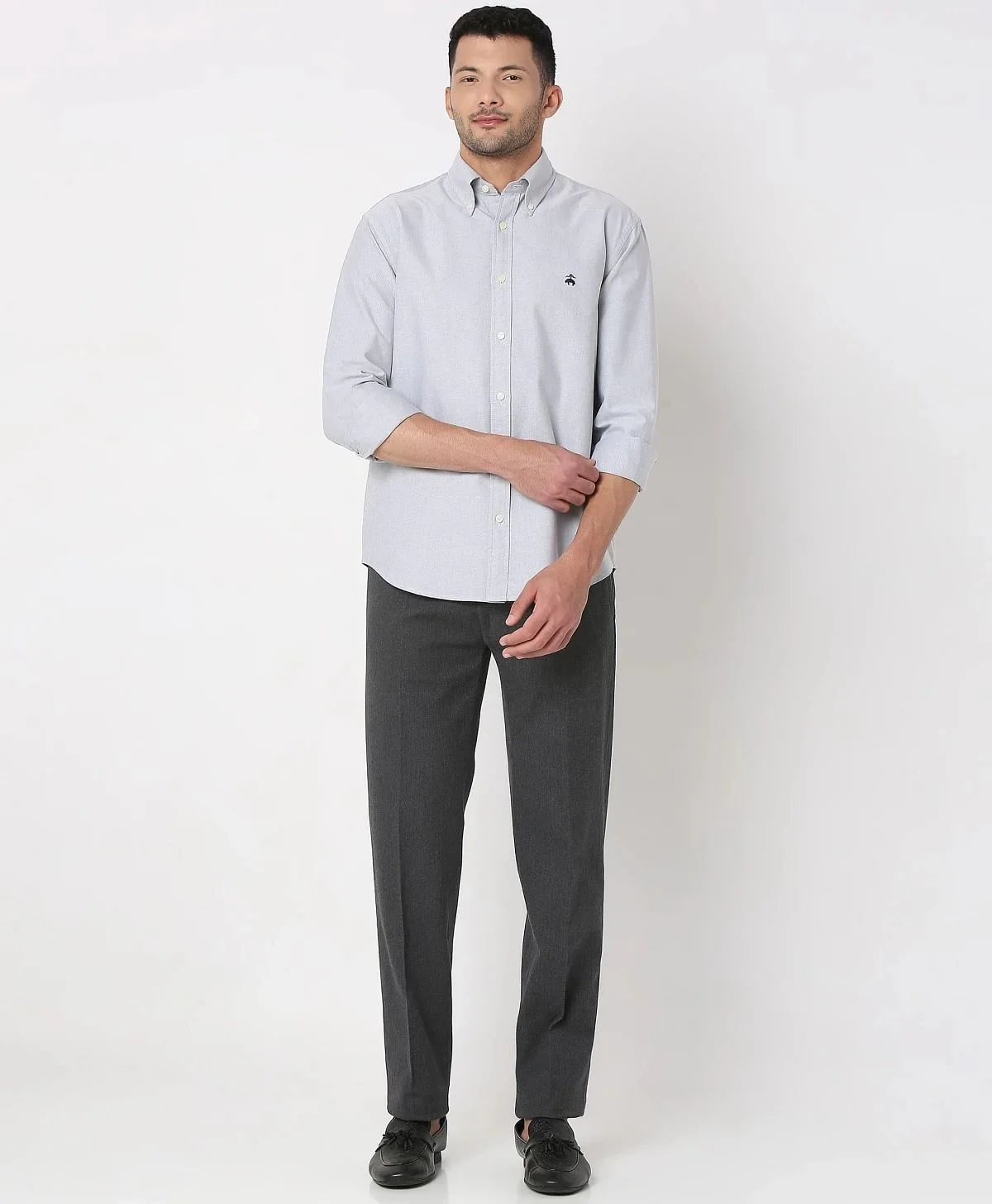 https://cdn.fynd.com/v2/falling-surf-7c8bb8/fyprod/wrkr/products/pictures/item/free/original/brooks-brothers/202200072_GRANITE-GRAY/4/sSE-2H25Vz-410366289005_5_7359.webp