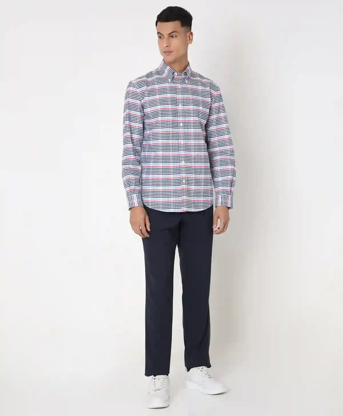 https://cdn.fynd.com/v2/falling-surf-7c8bb8/fyprod/wrkr/products/pictures/item/free/original/brooks-brothers/202400082_MULTI/2/PDqsxfRW3K-410478687005_3_8973.webp