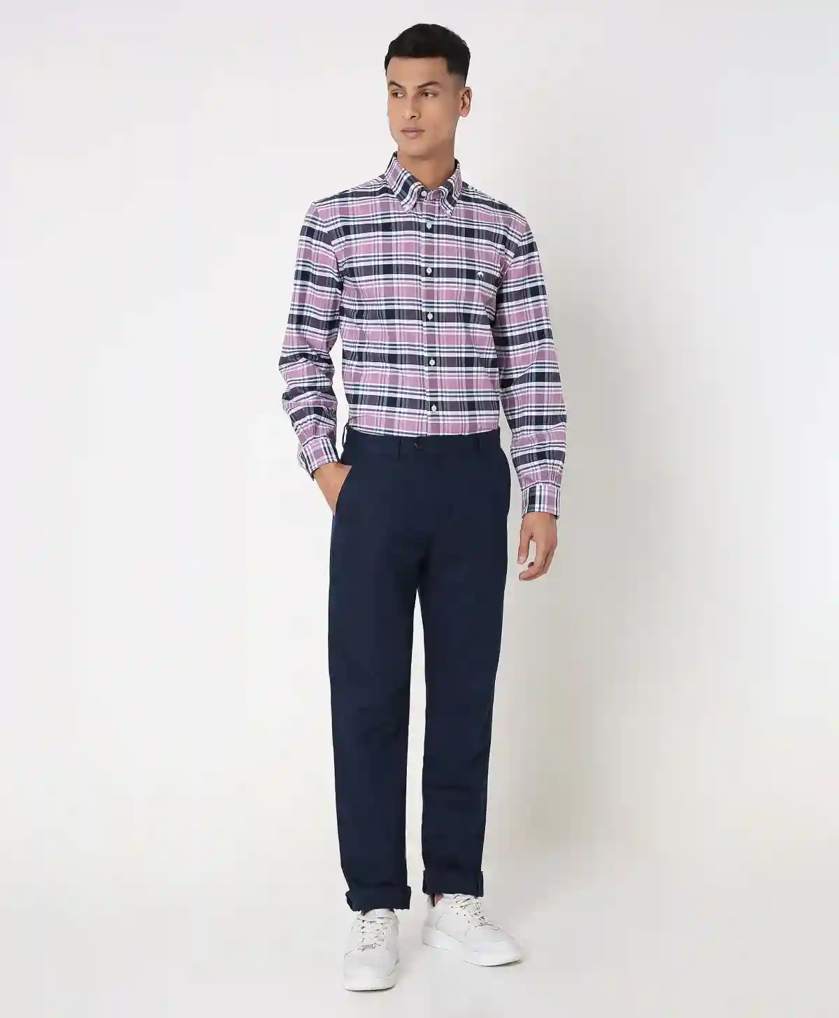 https://cdn.fynd.com/v2/falling-surf-7c8bb8/fyprod/wrkr/products/pictures/item/free/original/brooks-brothers/202400092_LAVENDER/5/xn4d8aCbm9-410478697005_6_2952.webp