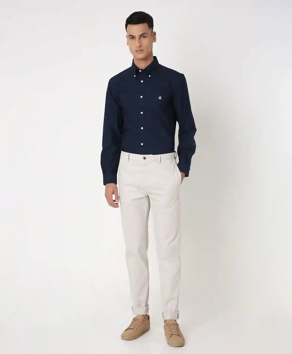 https://cdn.fynd.com/v2/falling-surf-7c8bb8/fyprod/wrkr/products/pictures/item/free/original/brooks-brothers/202400107_NAVY/6/9a0rRi1_aH-410478712005_7_5200.webp