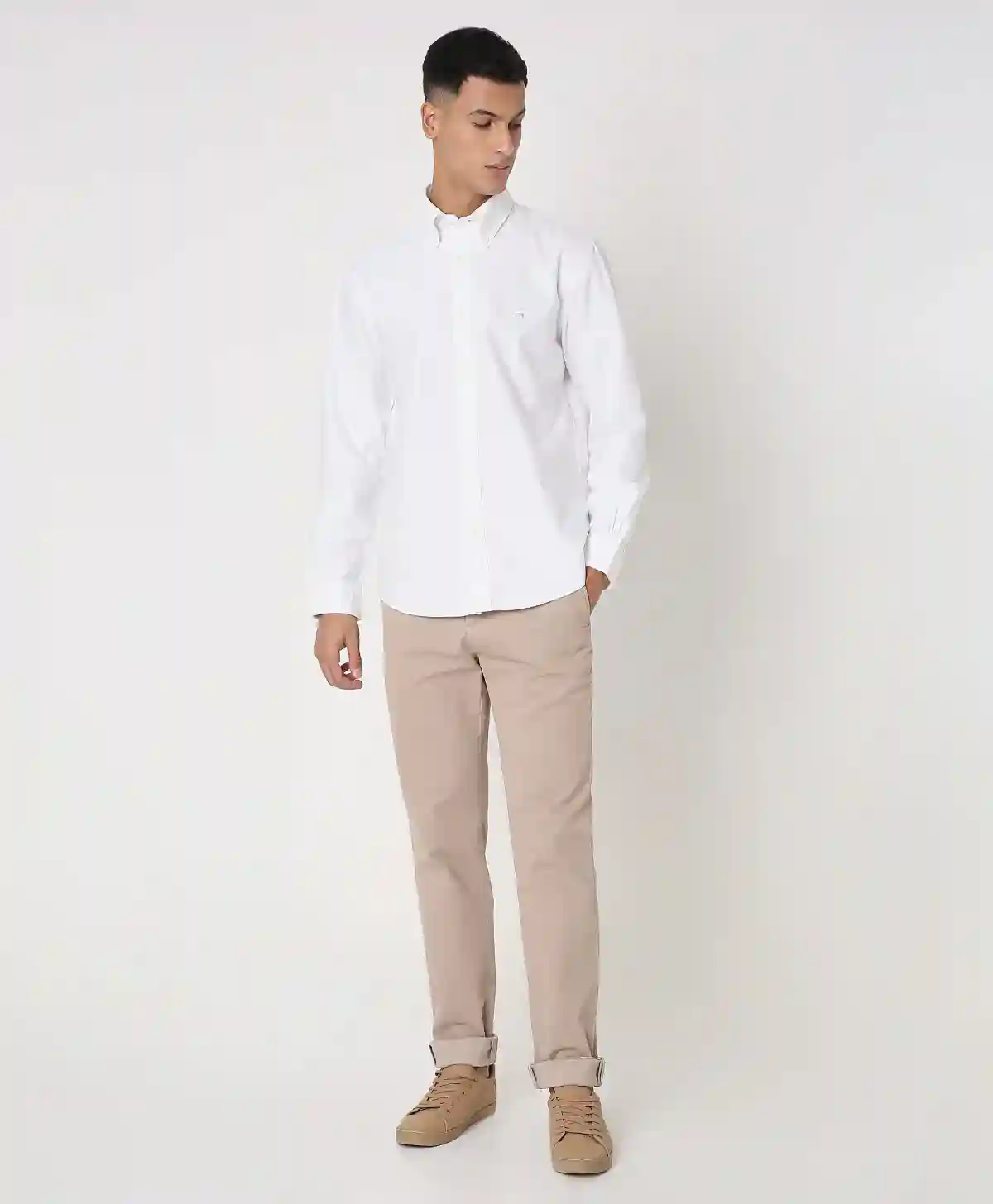https://cdn.fynd.com/v2/falling-surf-7c8bb8/fyprod/wrkr/products/pictures/item/free/original/brooks-brothers/202400109_WHITE/2/UX5KOrgUdU-410478714005_3_7574.webp