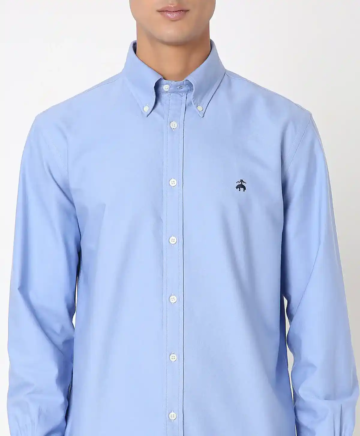 https://cdn.fynd.com/v2/falling-surf-7c8bb8/fyprod/wrkr/products/pictures/item/free/original/brooks-brothers/202400110_BLUE/3/6NEk69-xFn-410478715005_4_6969.webp