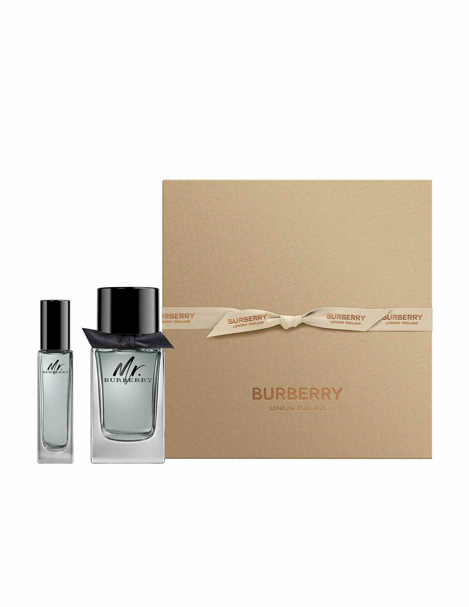 Mr. Burberry Eau De Toilette Gift Set