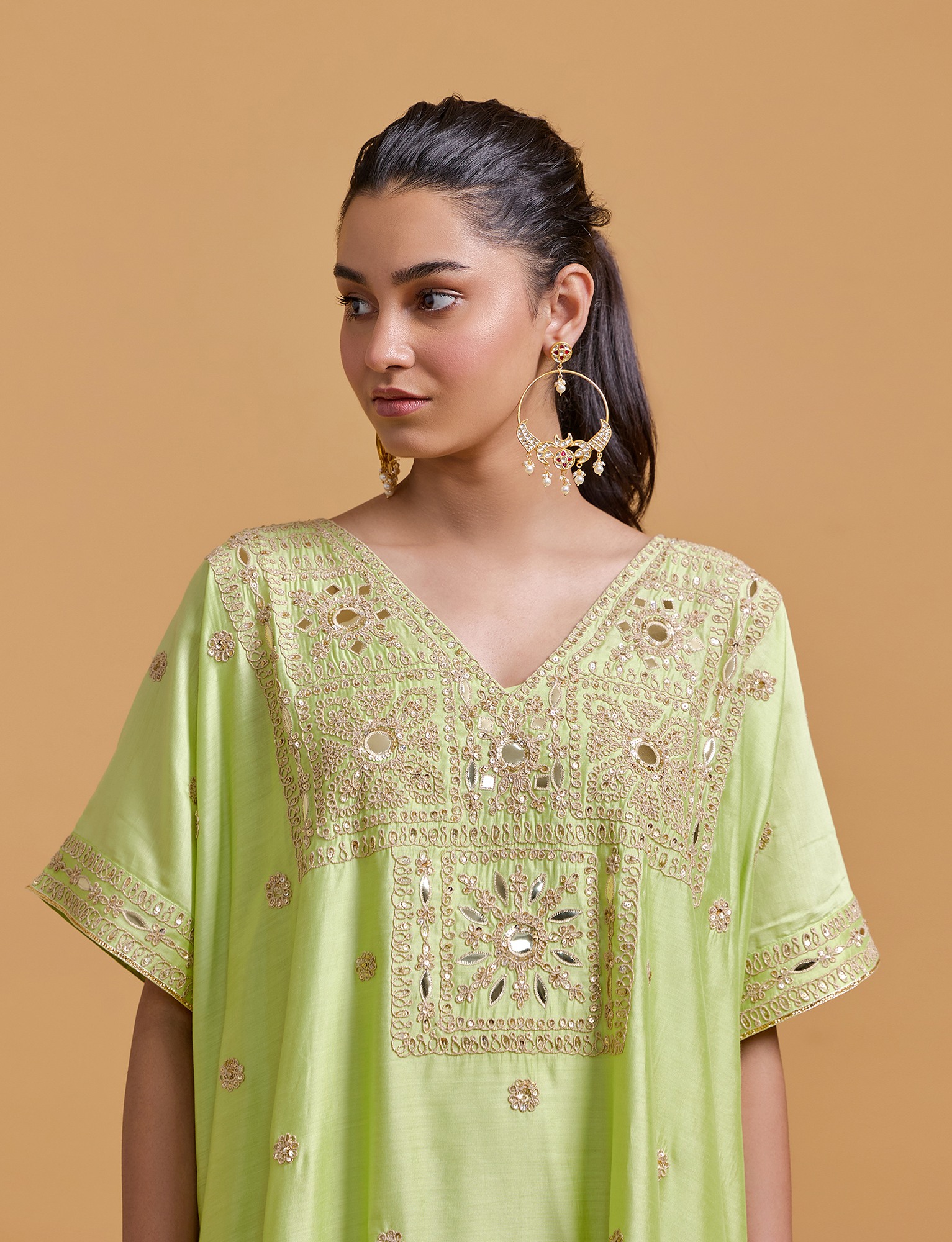 Zeenat Pista Kaftan