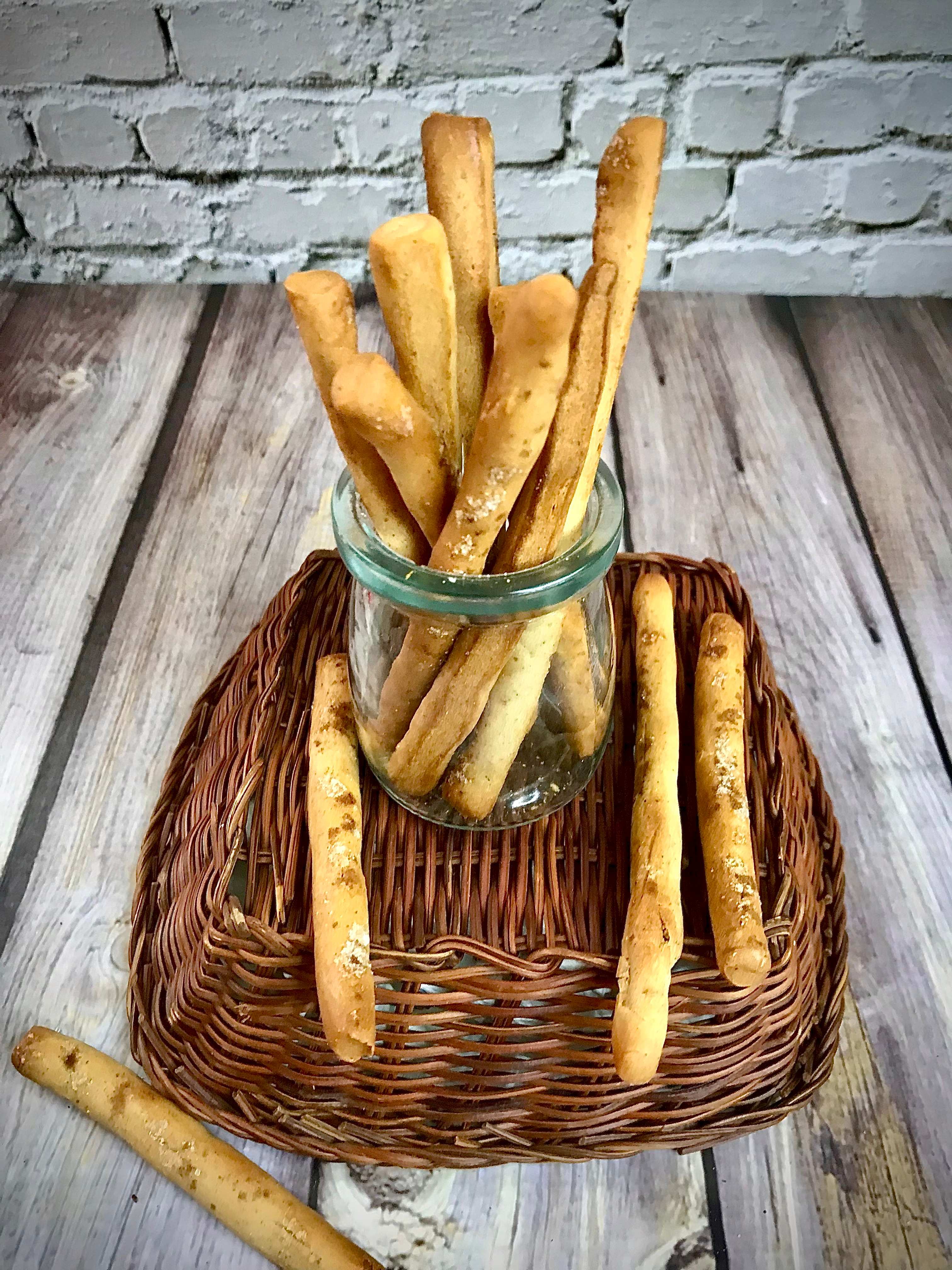 Cinnamon Breadsticks