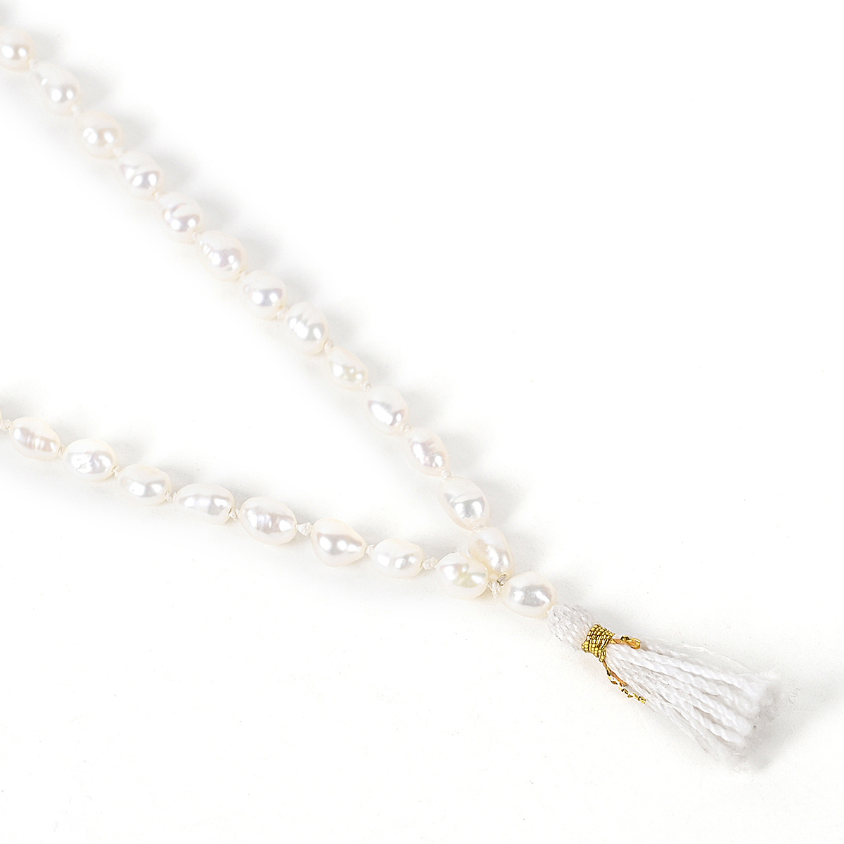 Shiv Ratan Kendra Natural Pearl Mala to balance Moon Planet, Mental Well Being & Anger Control II Length 20-30 CM II Weight: 35-40 Grams II
