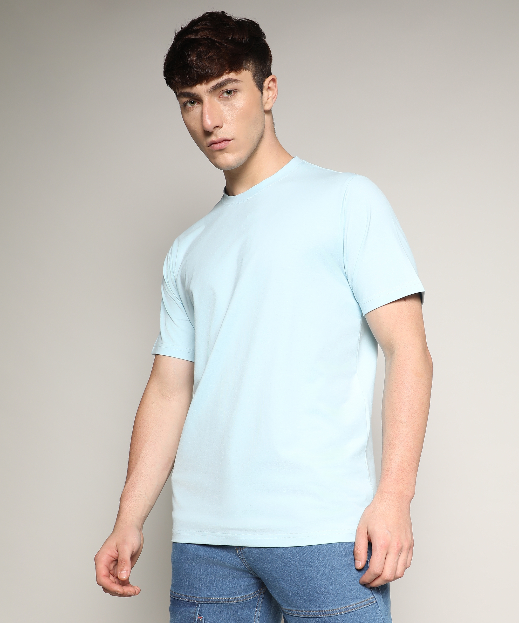 Men's Sky Blue Solid Regular T-Shirt