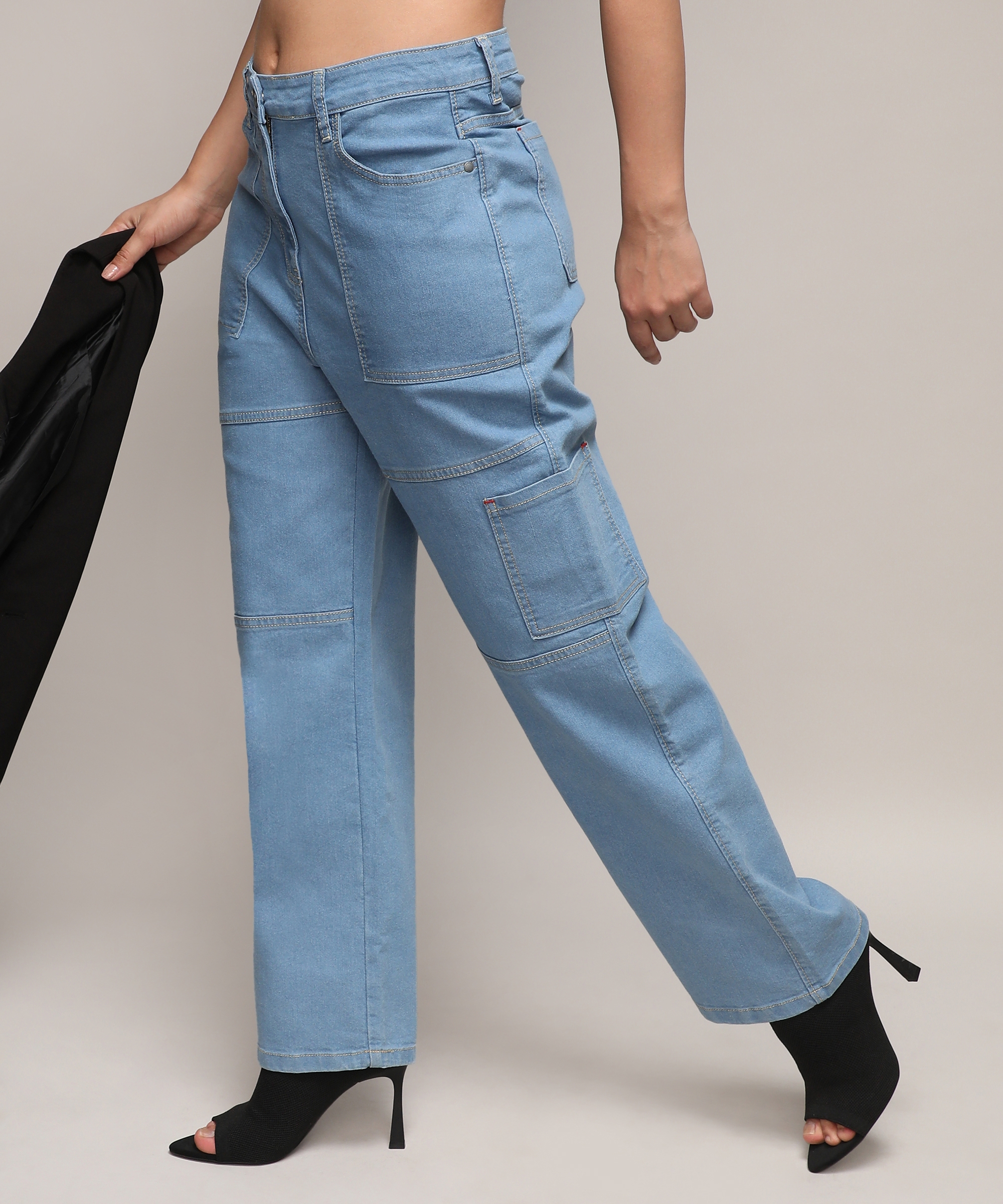 CAMPUS SUTRA | Women's Light Blue Solid Wide Leg Jeans