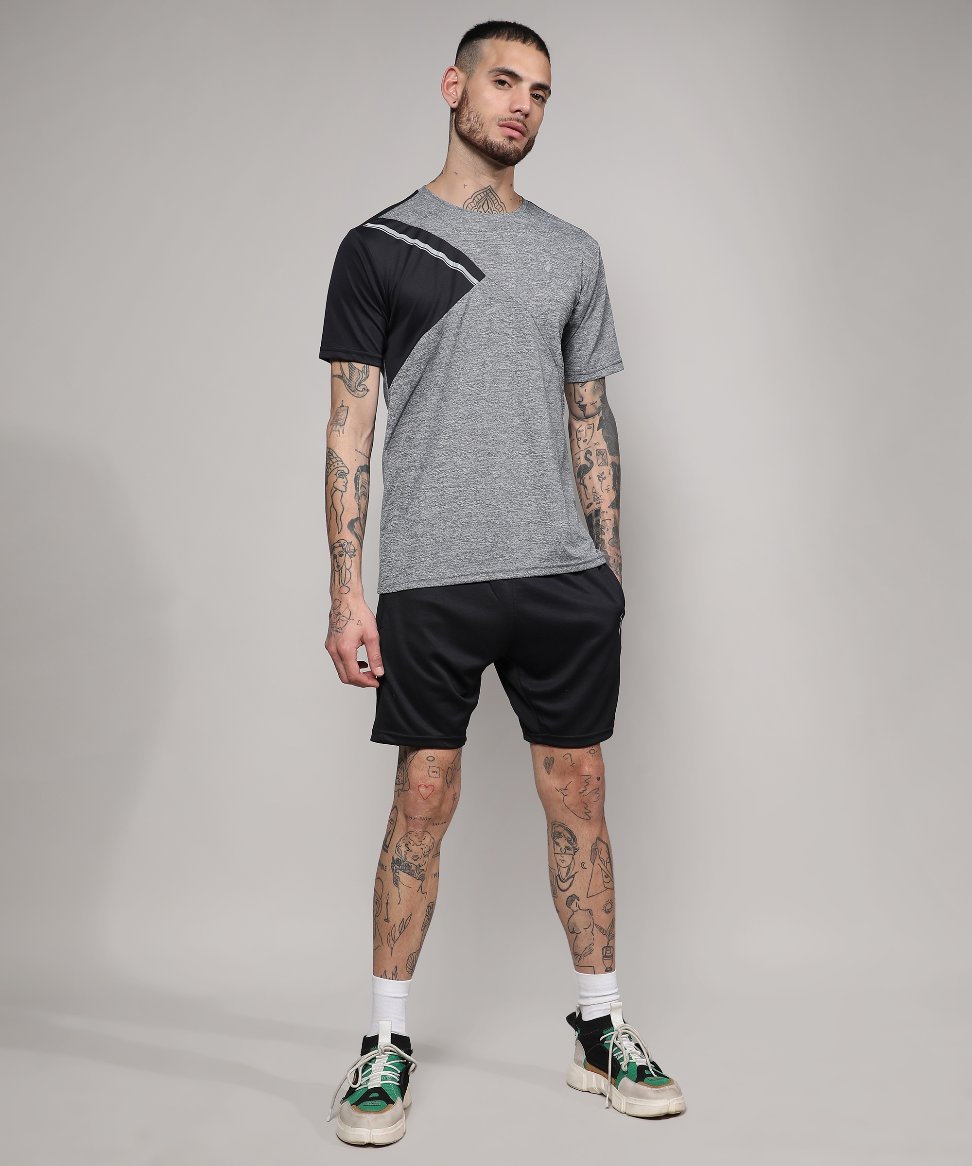 Men's Charcoal Grey and Jet Black Colourblock Activewear T-Shirt