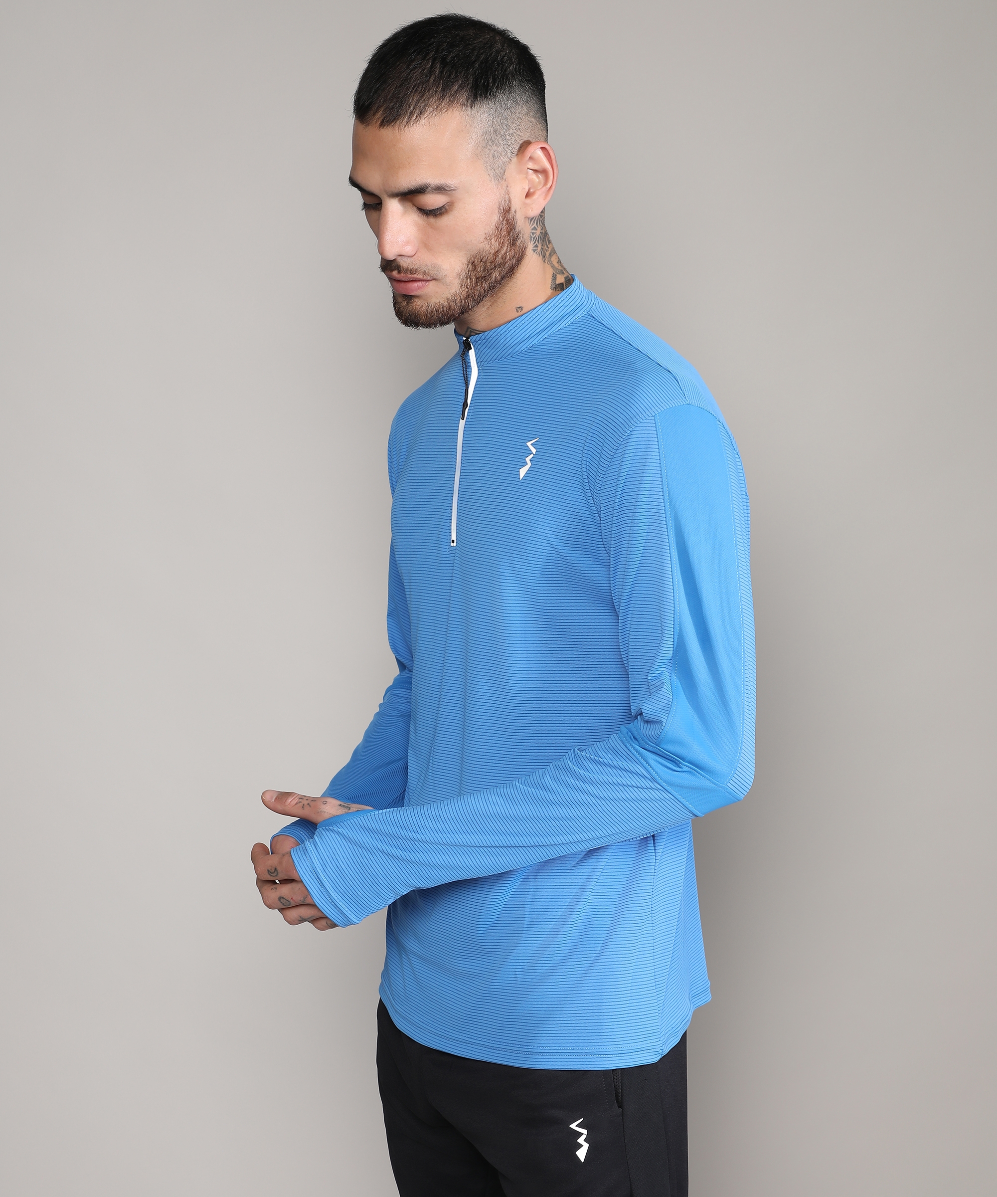 CAMPUS SUTRA | Men's Light Blue Solid Activewear T-Shirt