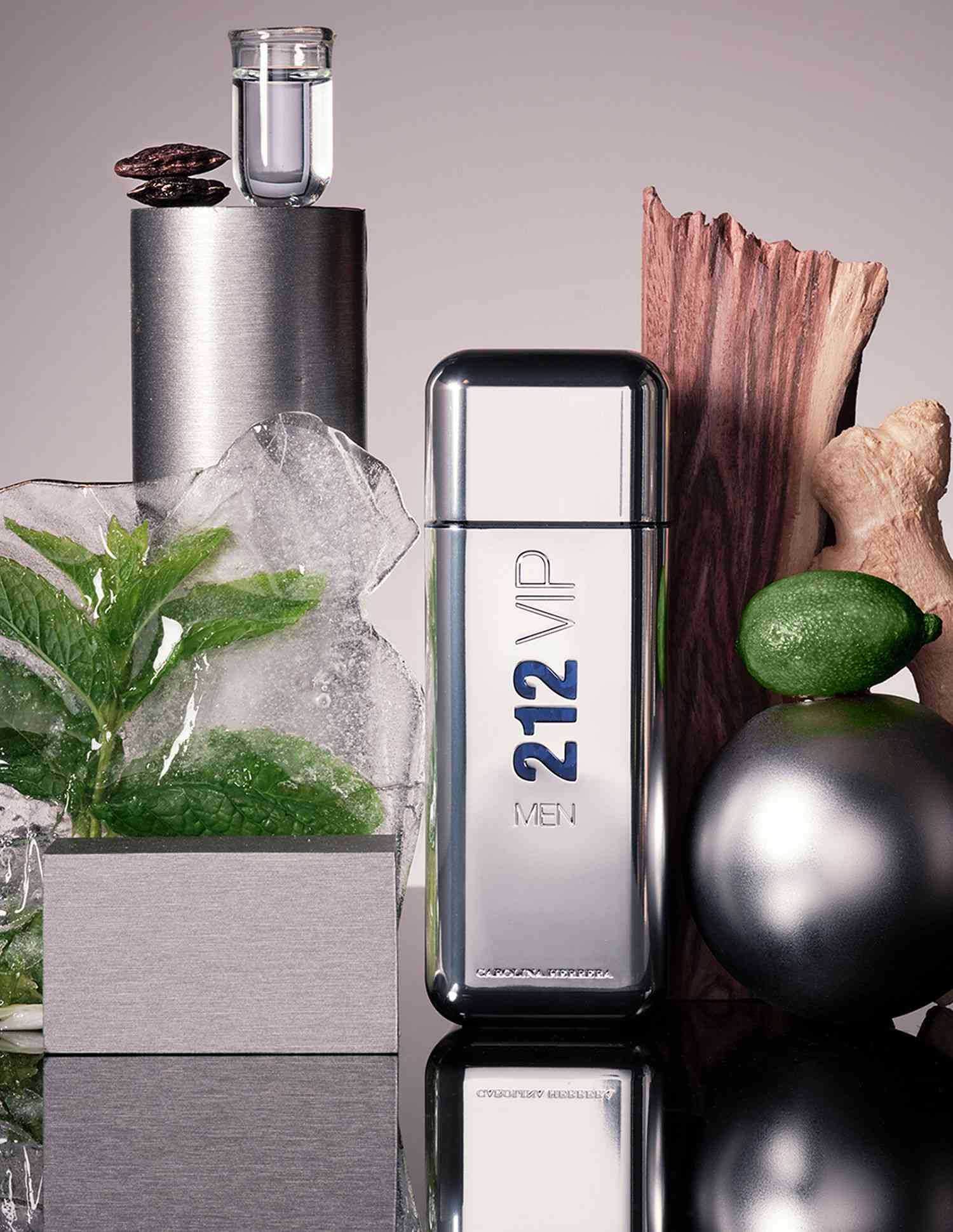 212 VIP Men Eau De Toilette • Value-size