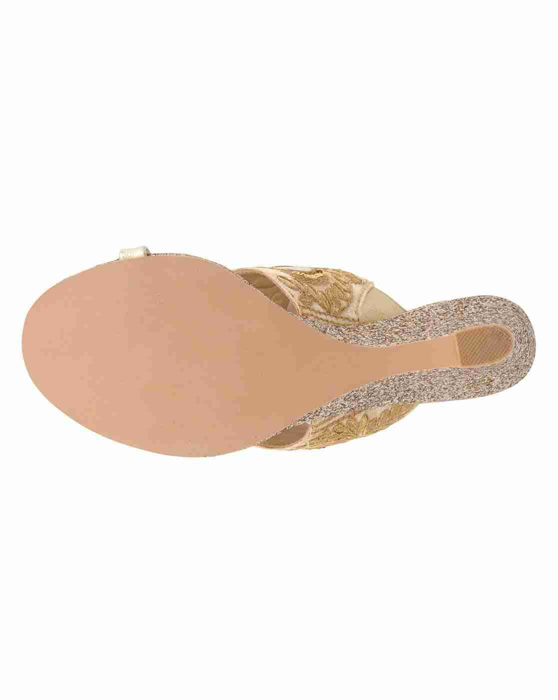 Embellished Toe-Ring Wedges