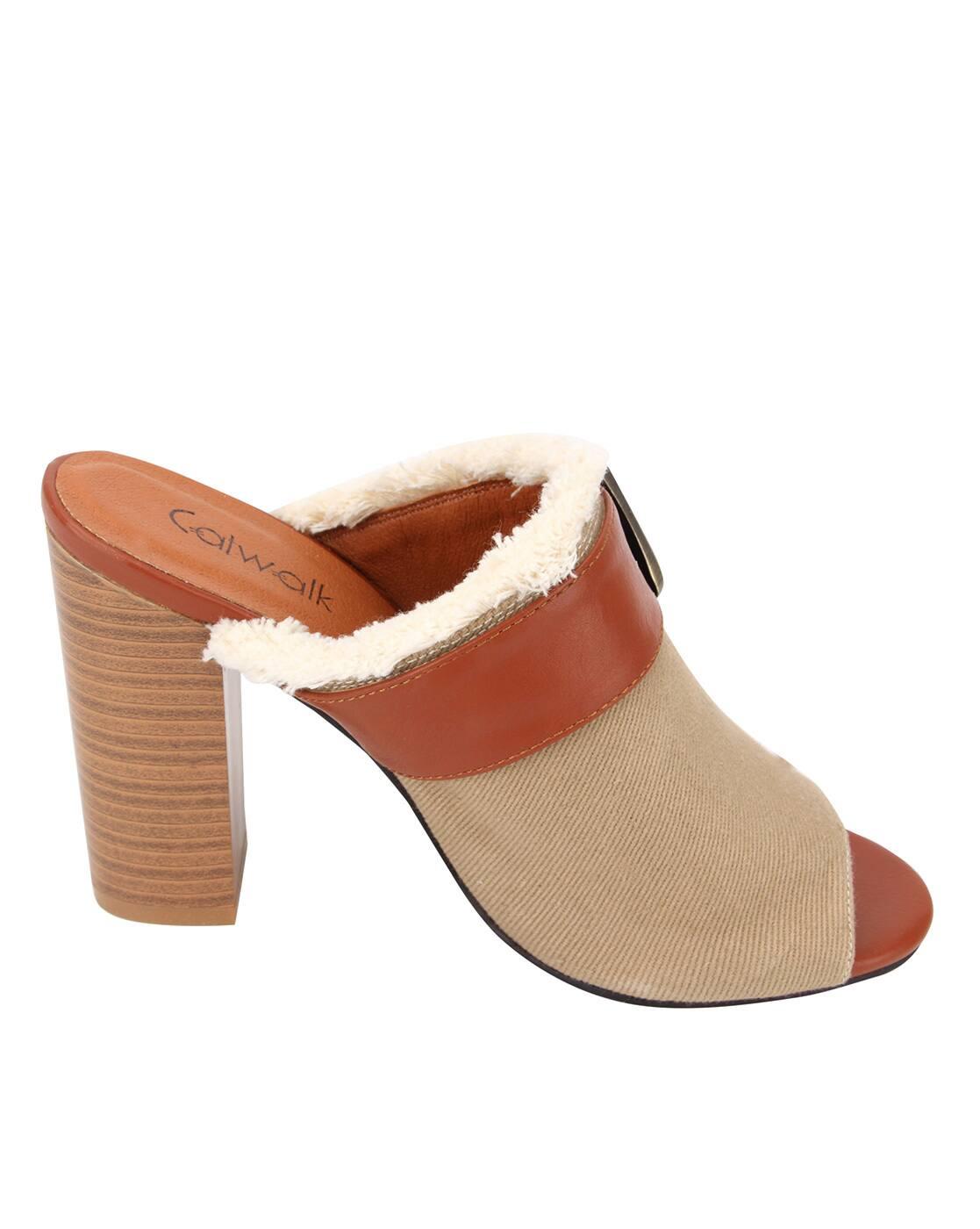 Open-Toe Chunky-Heeled Sandals