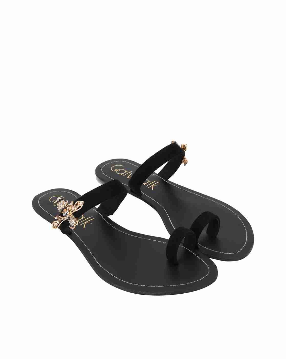 Toe-Ring Flat Sandals with Embellishment