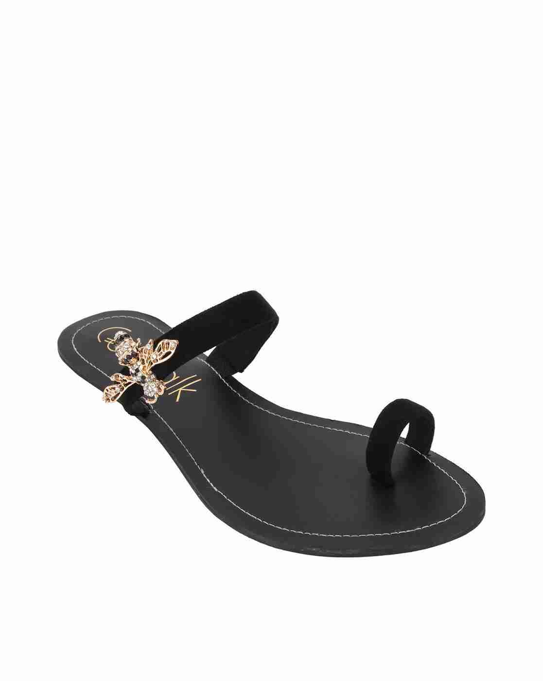 Toe-Ring Flat Sandals with Embellishment