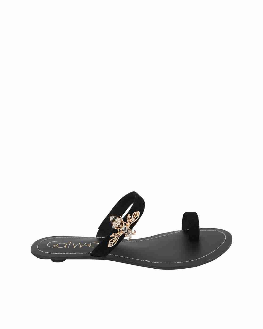 Toe-Ring Flat Sandals with Embellishment