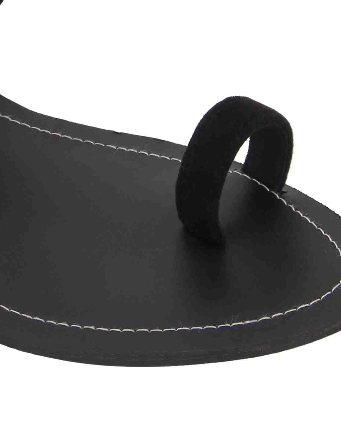 Toe-Ring Flat Sandals with Embellishment