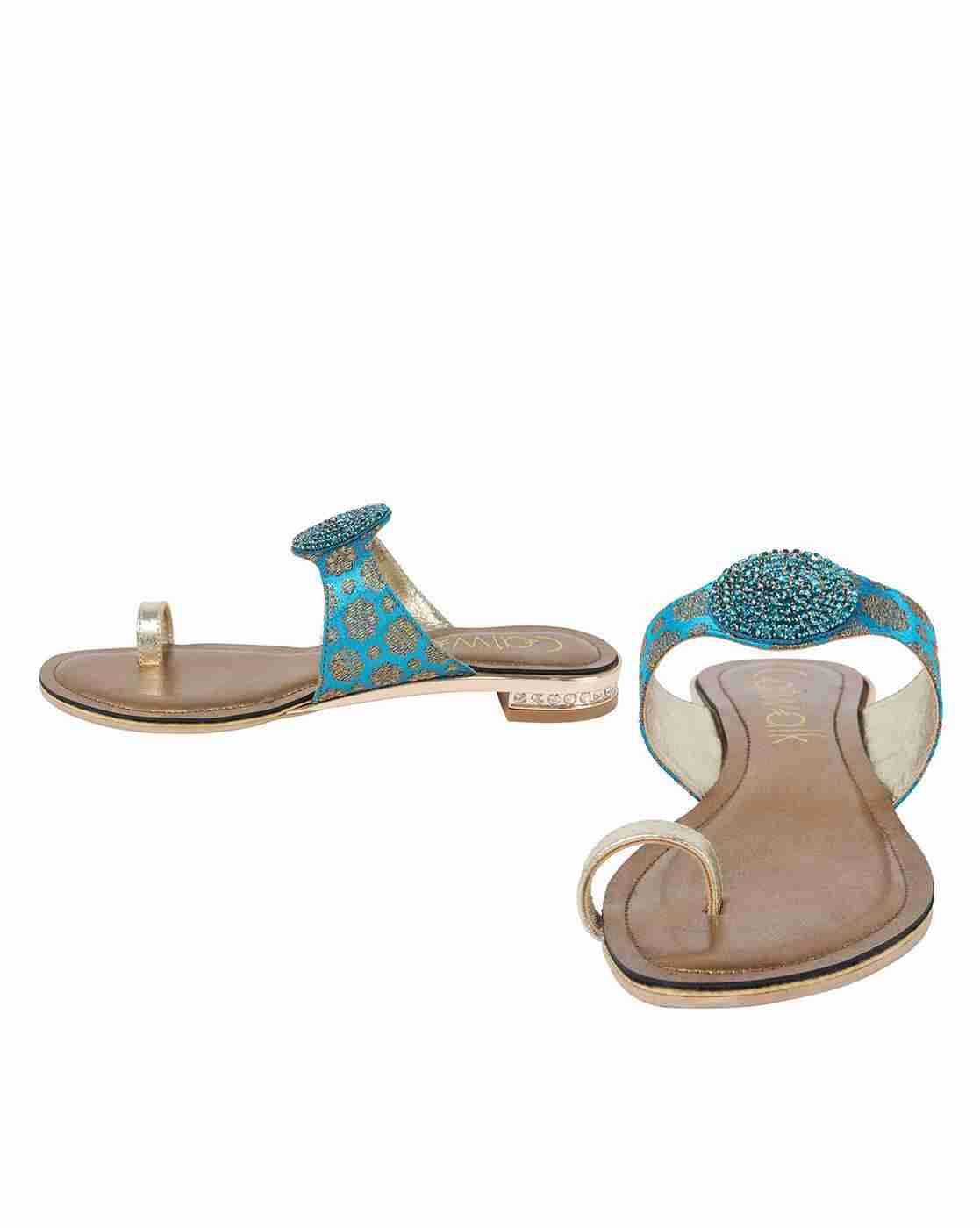 Embellished Toe-Ring Flat Sandals