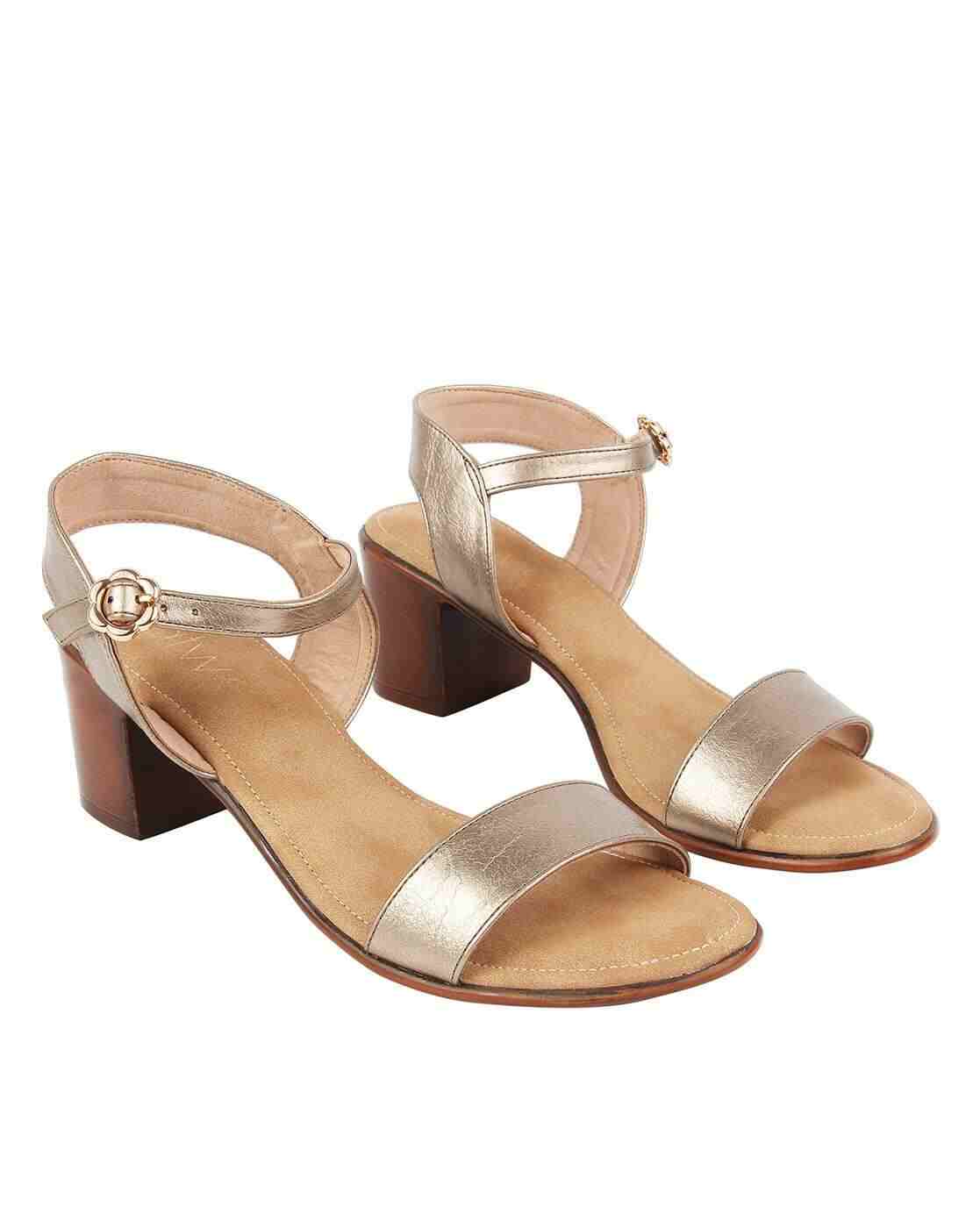 Chunky-Heeled Sandals with Buckle Closure