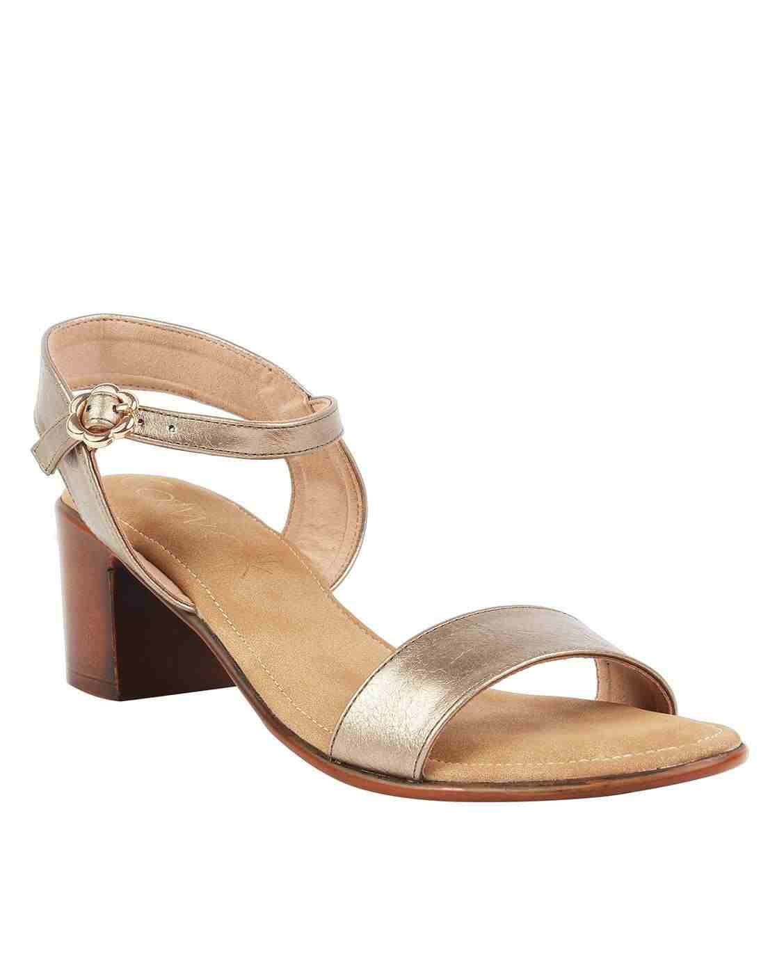 Chunky-Heeled Sandals with Buckle Closure