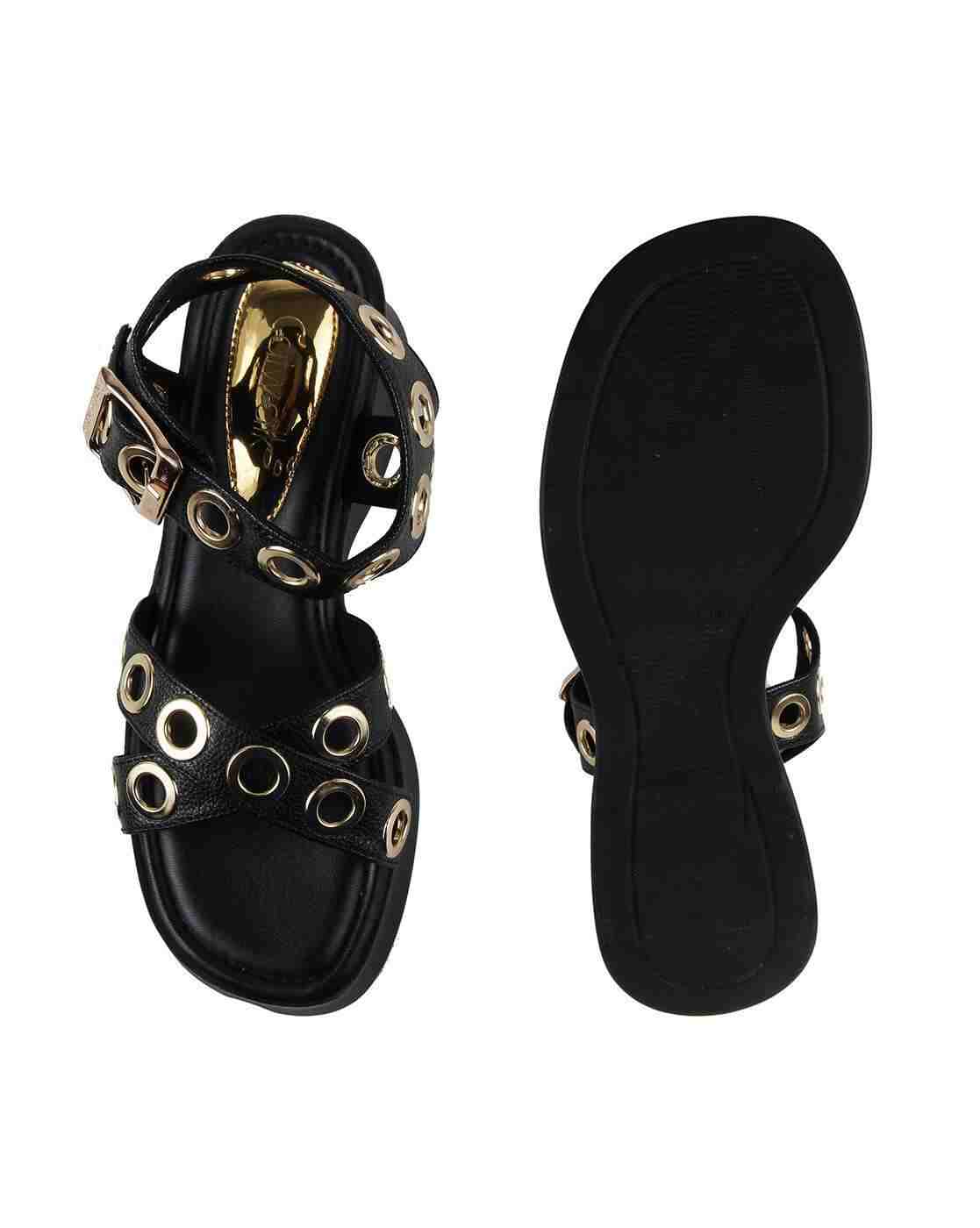 Platforms with Eyelets