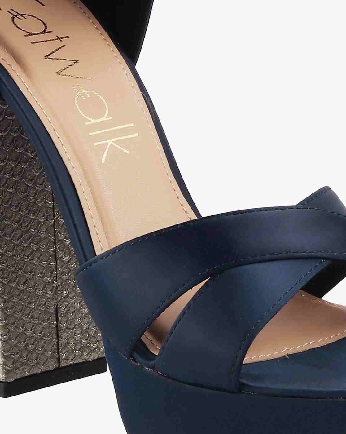Women Chunky Heeled Sandals