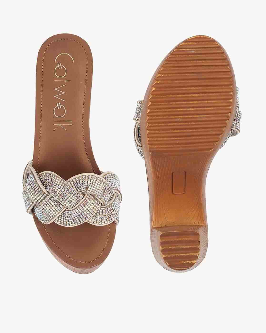 Women Embellished Chunky Heeled Sandals
