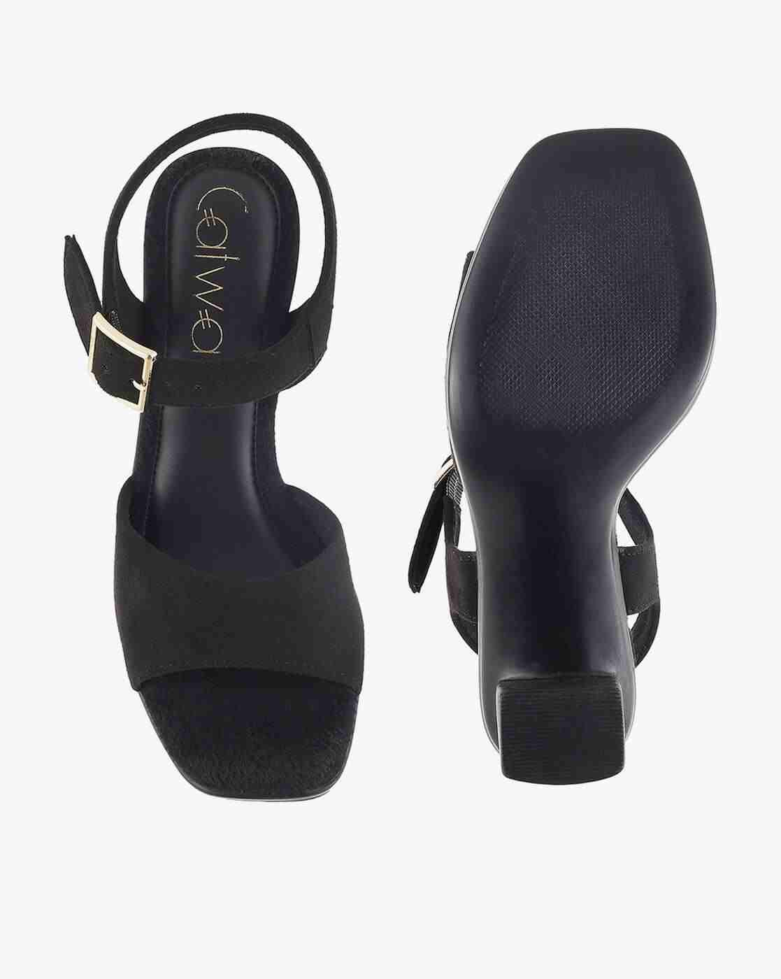 Women Chunky Heeled Sandals with Buckle Accent