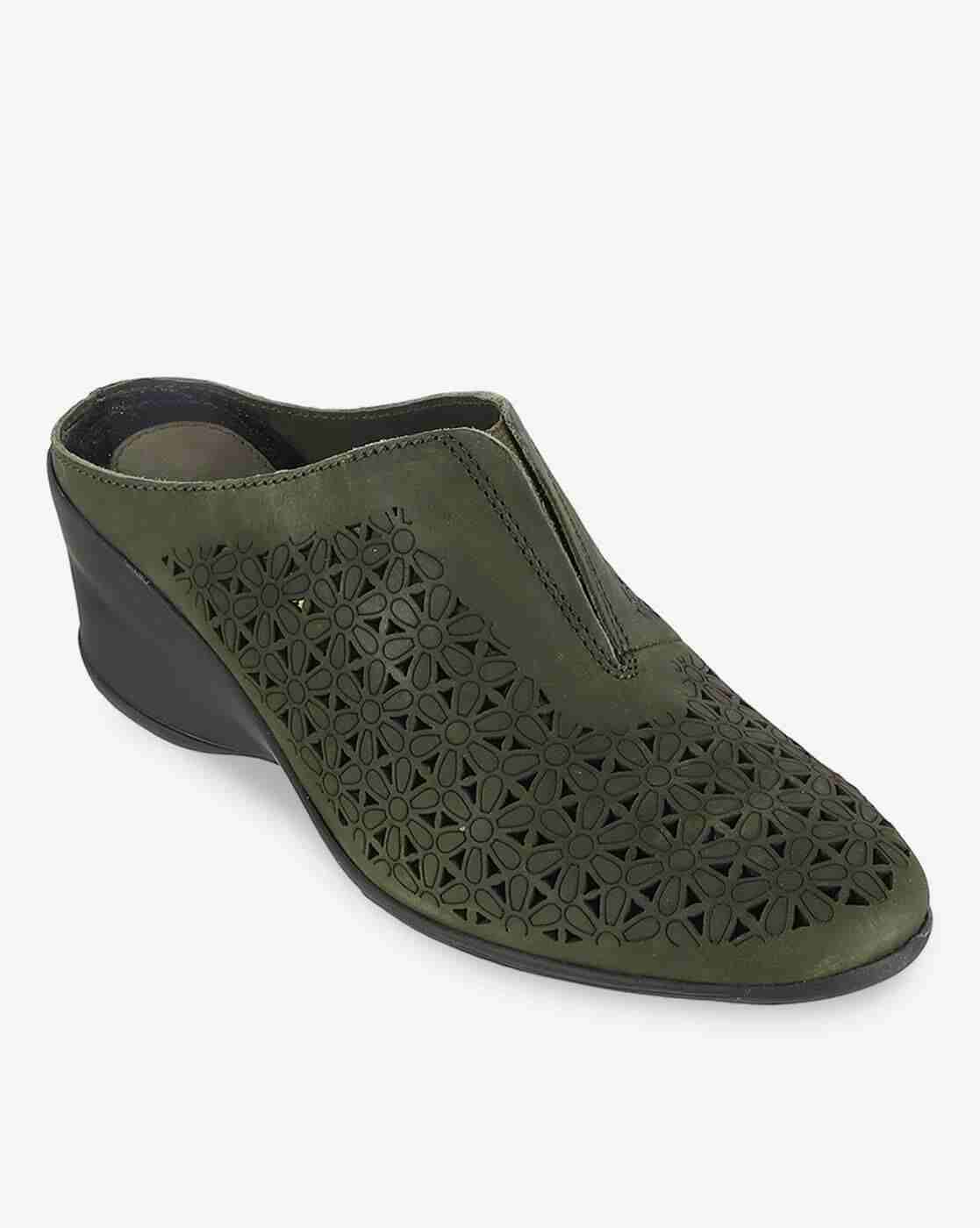 Women Floral Cutout Leather Slip-On Wedges