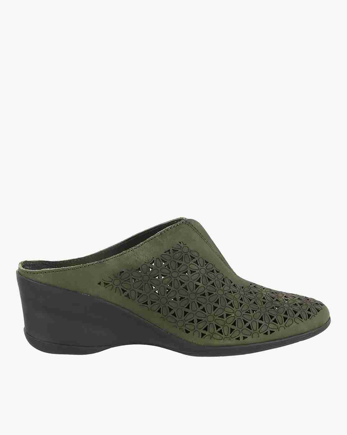 Women Floral Cutout Leather Slip-On Wedges