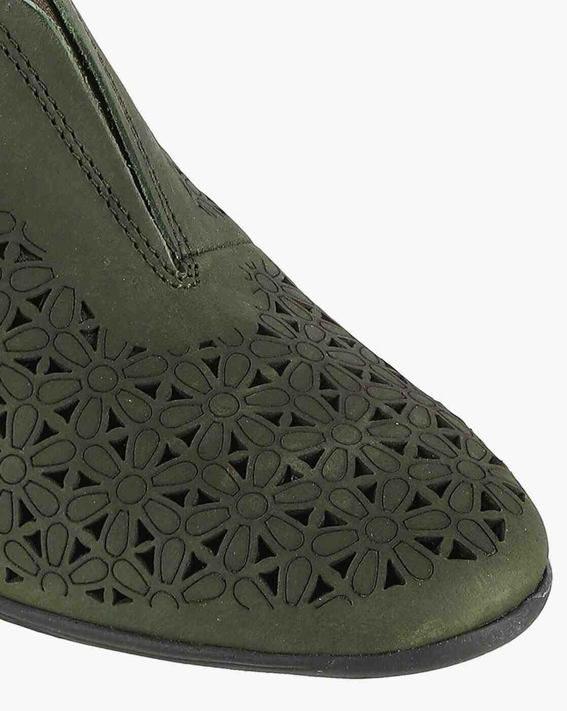 Women Floral Cutout Leather Slip-On Wedges