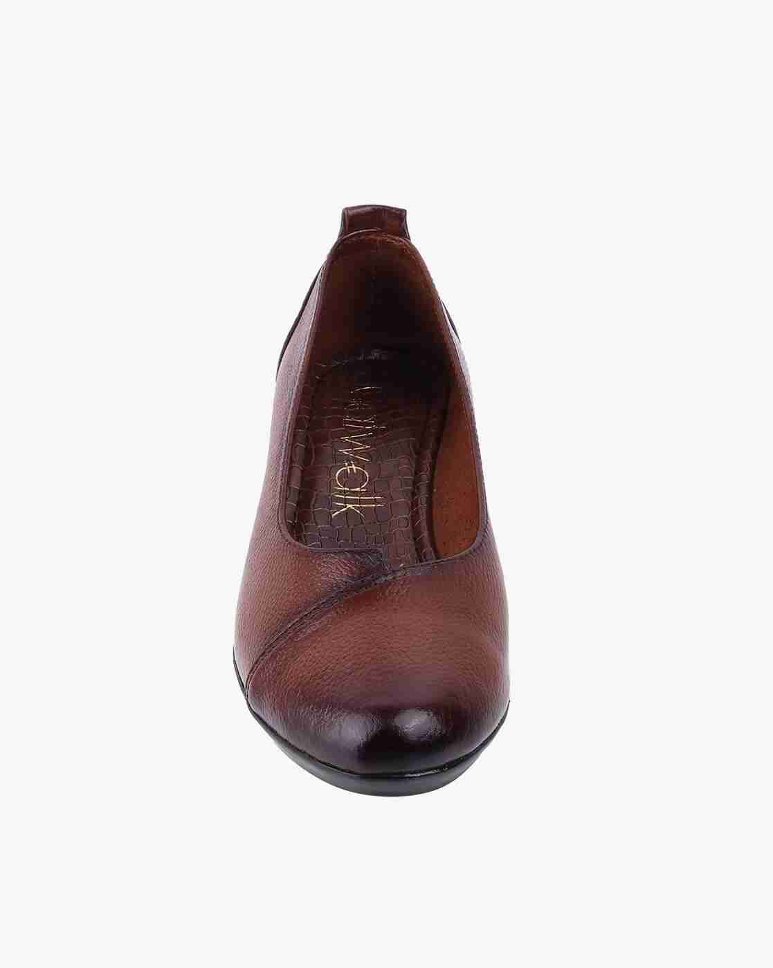 Women Slip-On Pumps