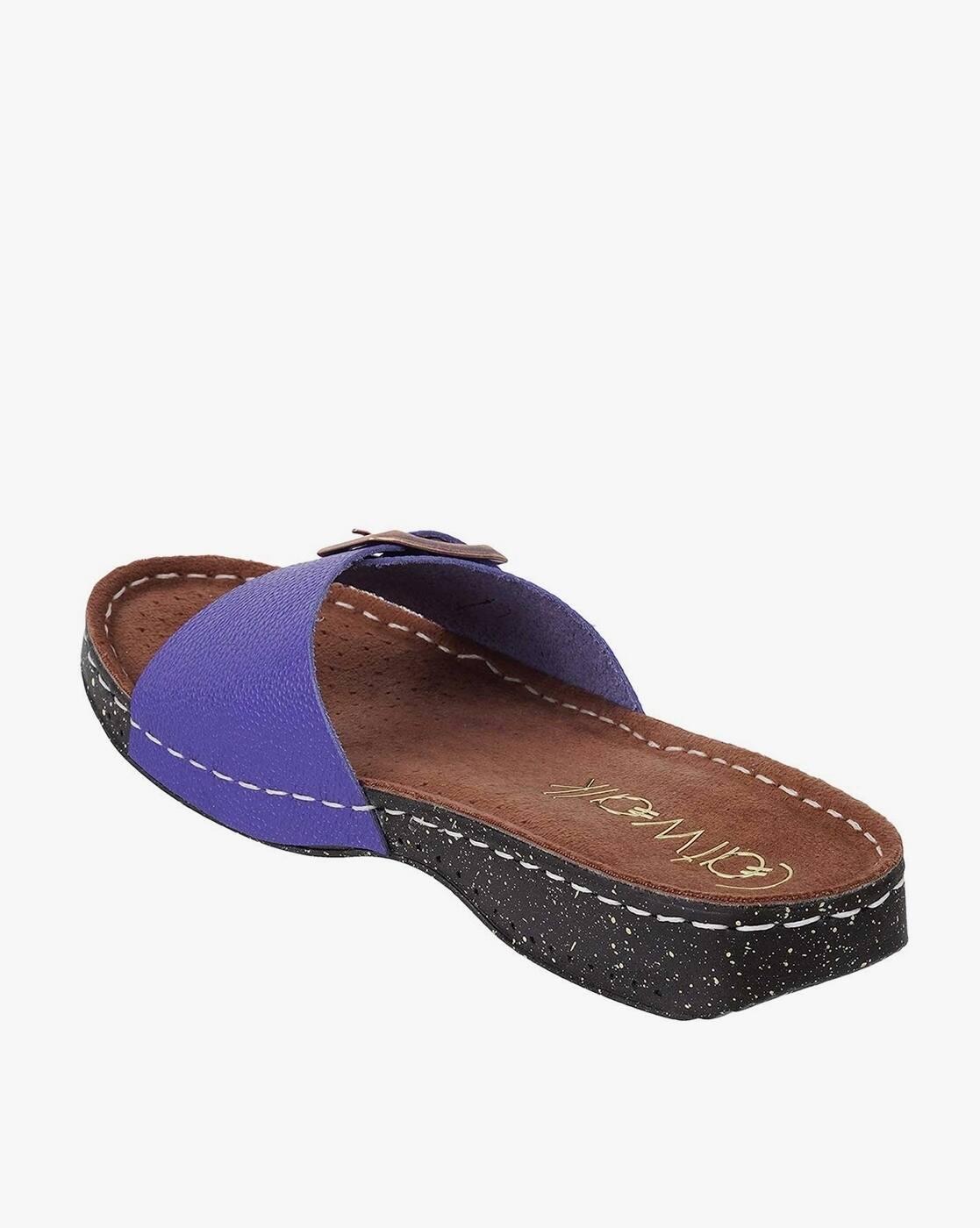 Women Platforms with Buckle-Closure