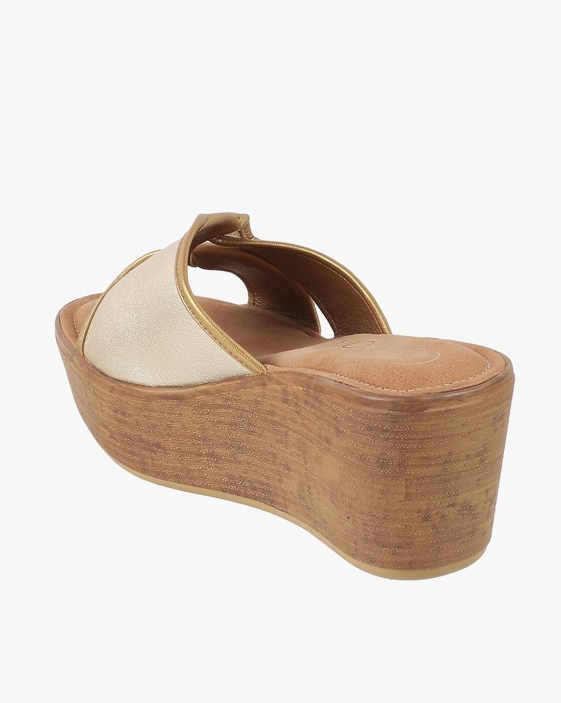 Women Round-Toe Wedges