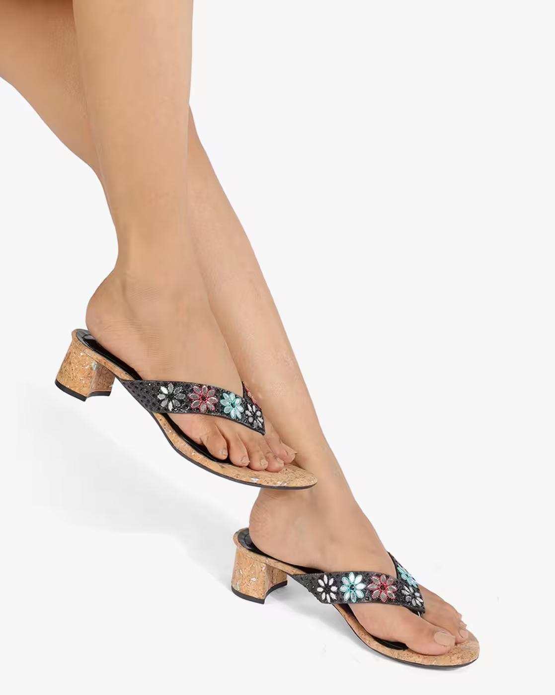 Women Embellished Chunky-Heeled Sandals