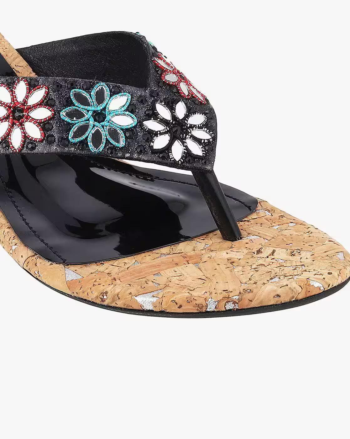 Women Embellished Chunky-Heeled Sandals