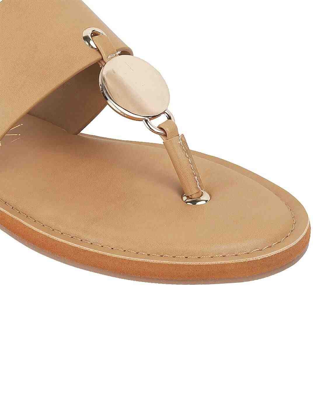 Women Round-Toe T-Strap Sandals