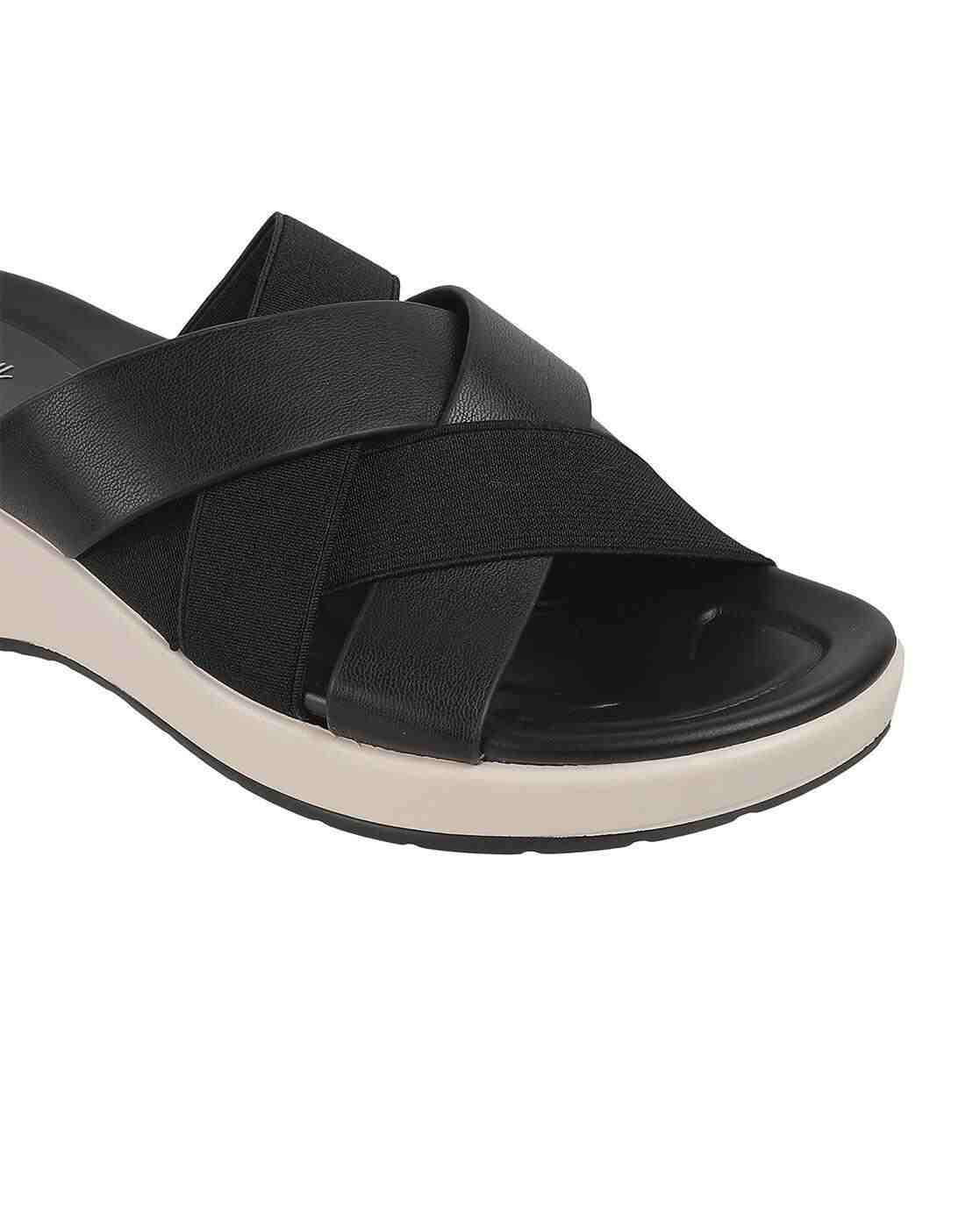 Women Criss-Cross Strap Platforms