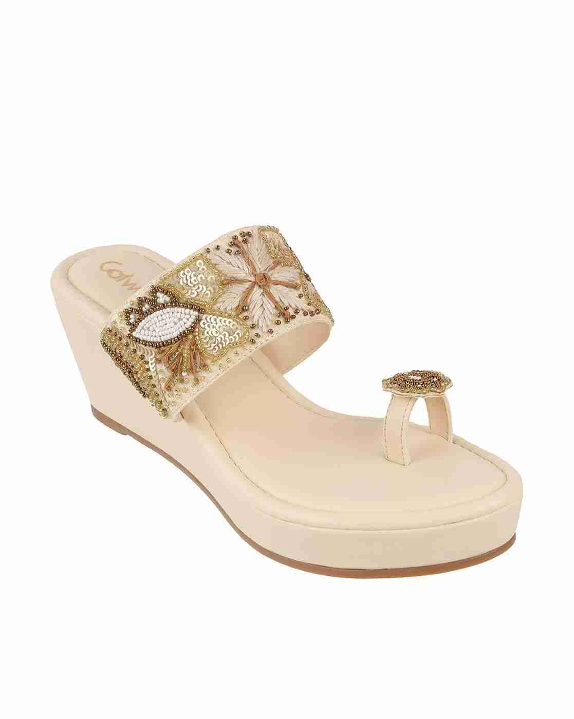Women Embellished Toe-Ring Wedges
