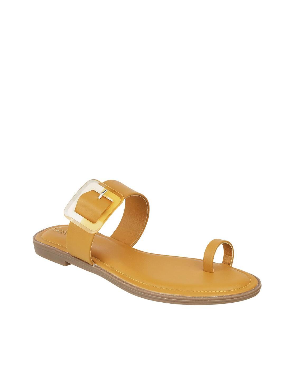 Women Toe-Ring Flat Sandals