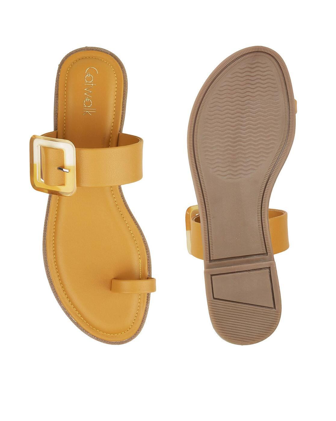 Women Toe-Ring Flat Sandals