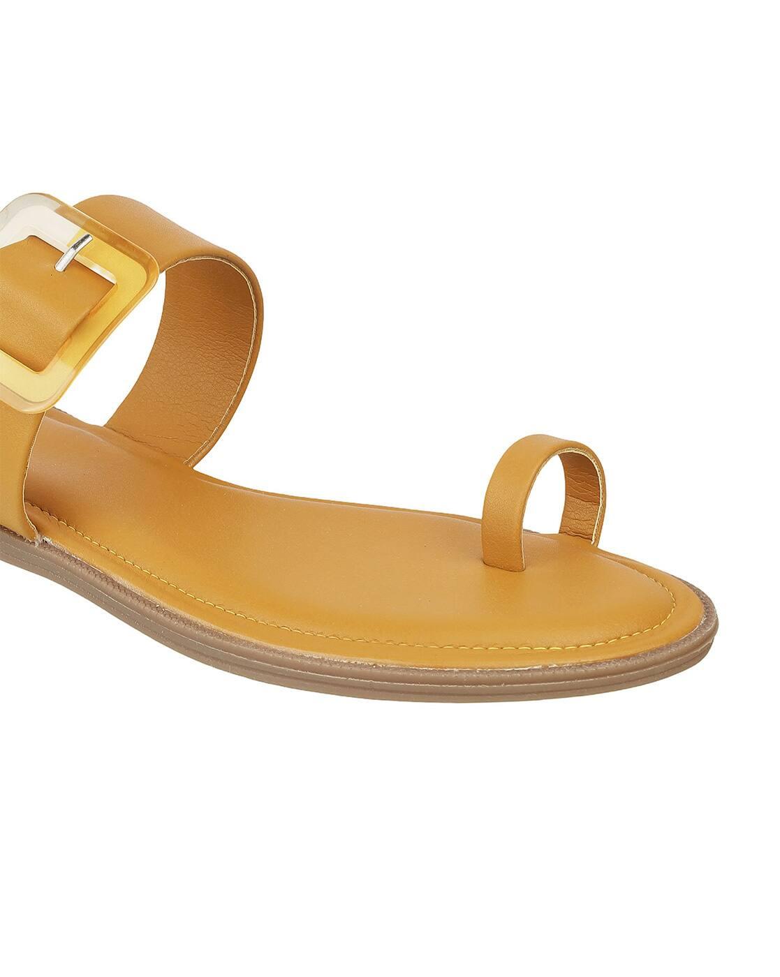 Women Toe-Ring Flat Sandals