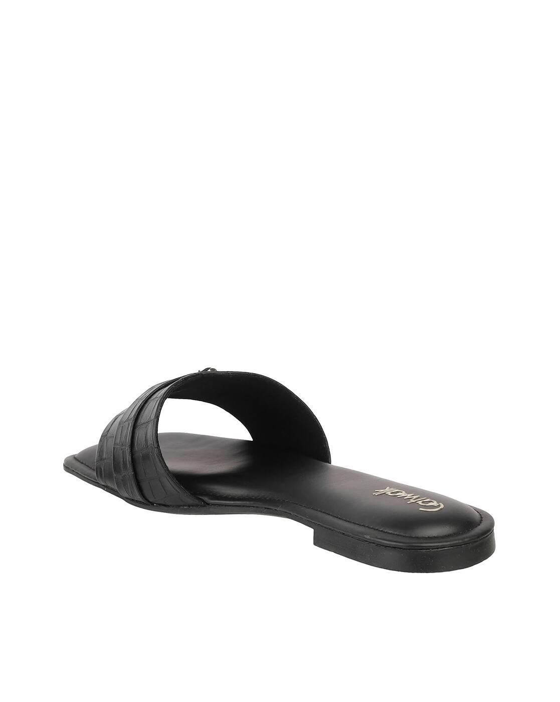 Women Open-Toe Flat Sandals with Metal Accent