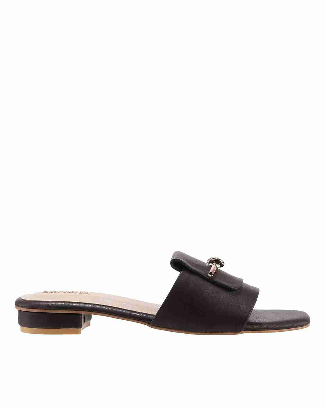 Women Open-Toe Chunky-Heeled Sandals with Metal Accent
