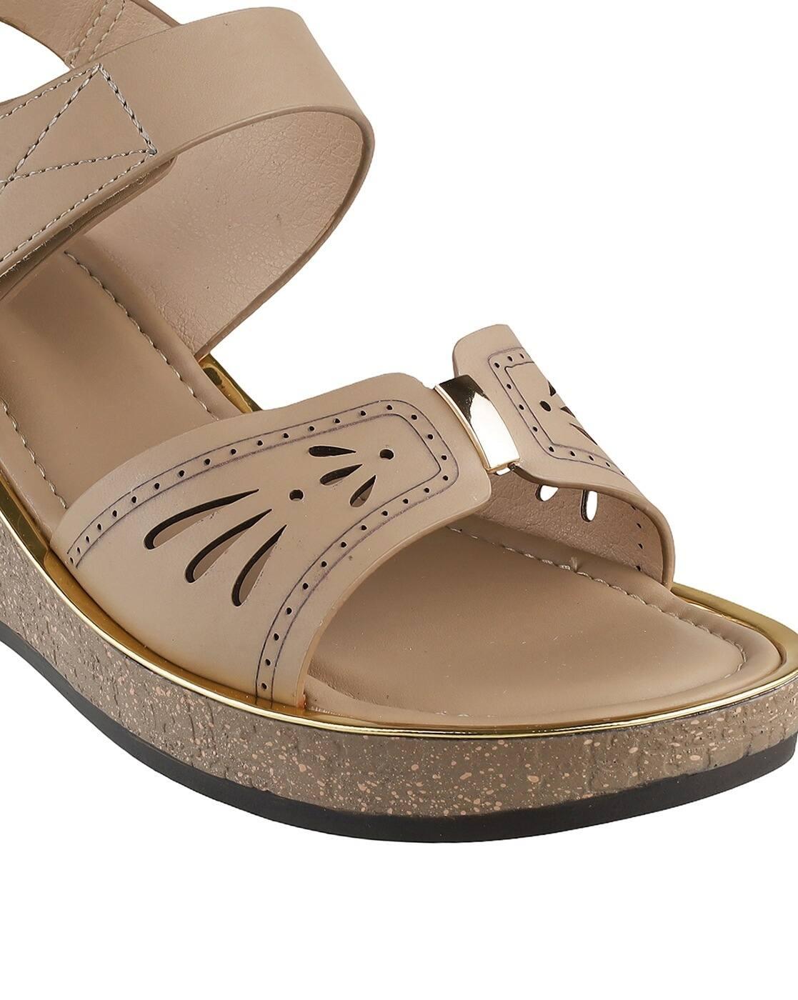 Women Slingback Wedges with Cutouts