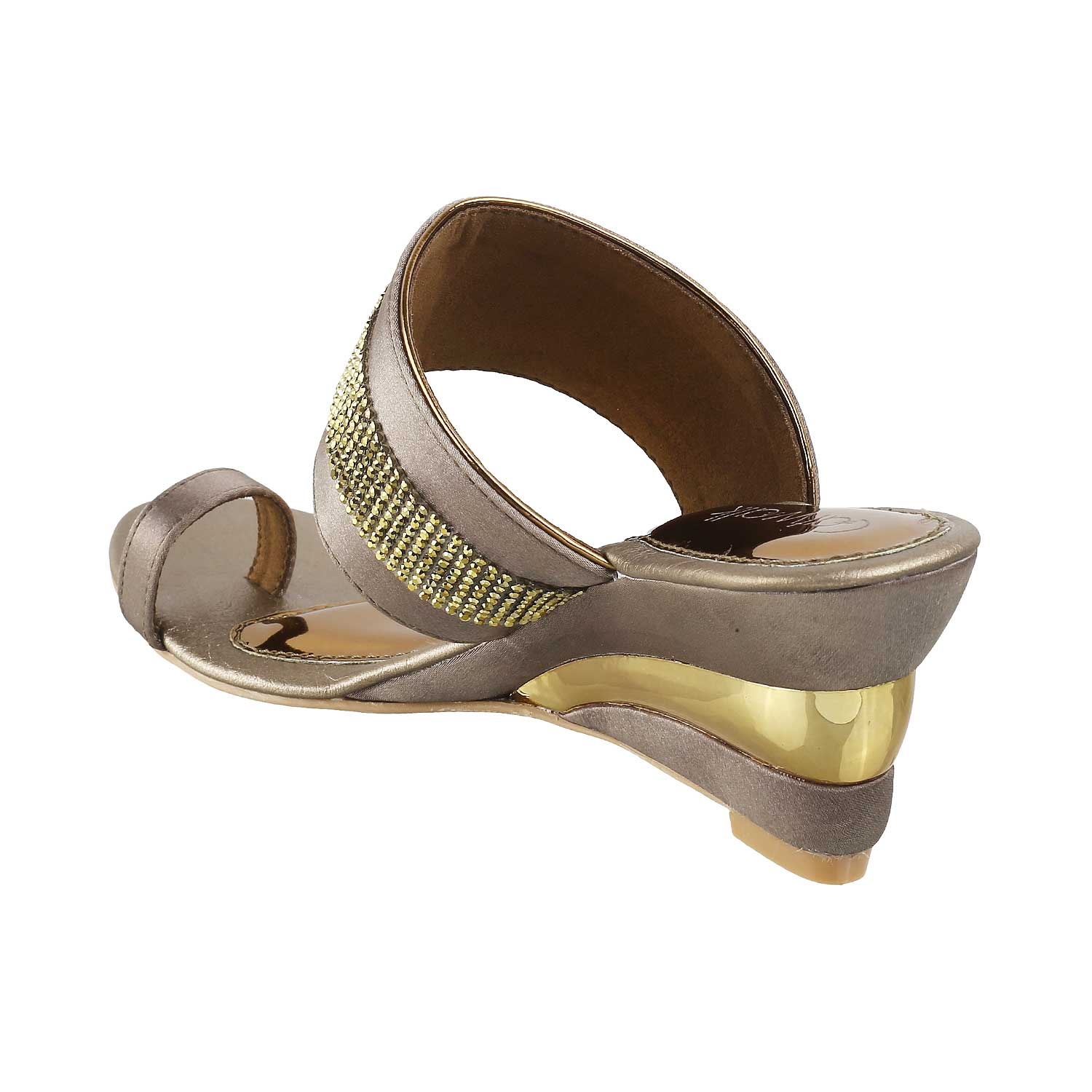CATWALK | Embellished Toe Ring Wedges