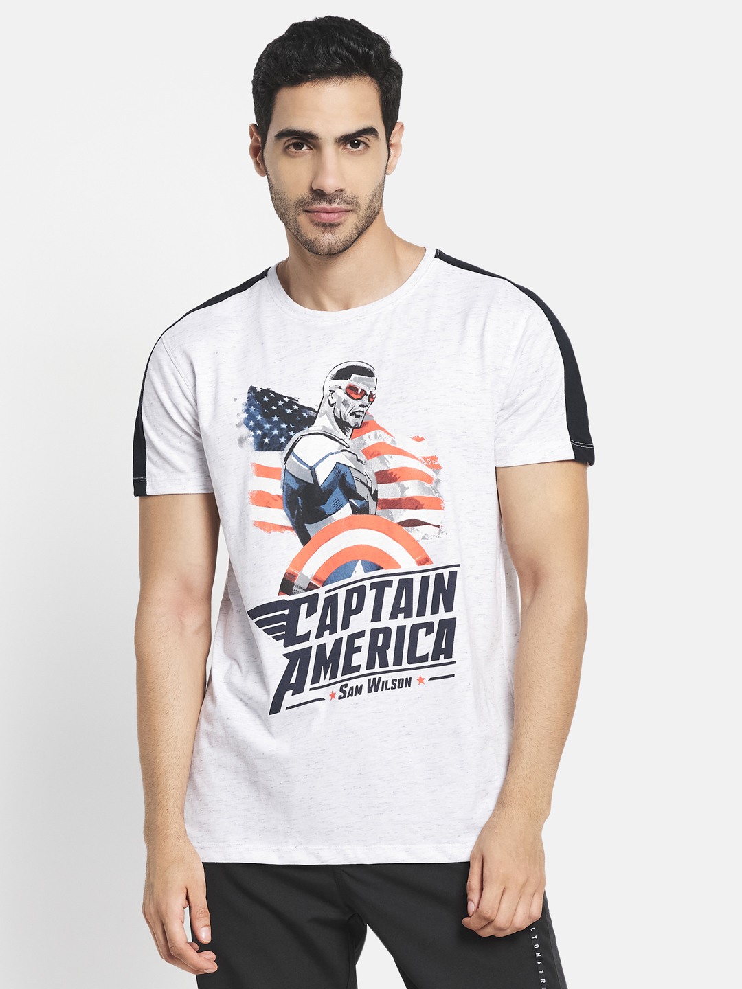 Captain america t shirt white discount