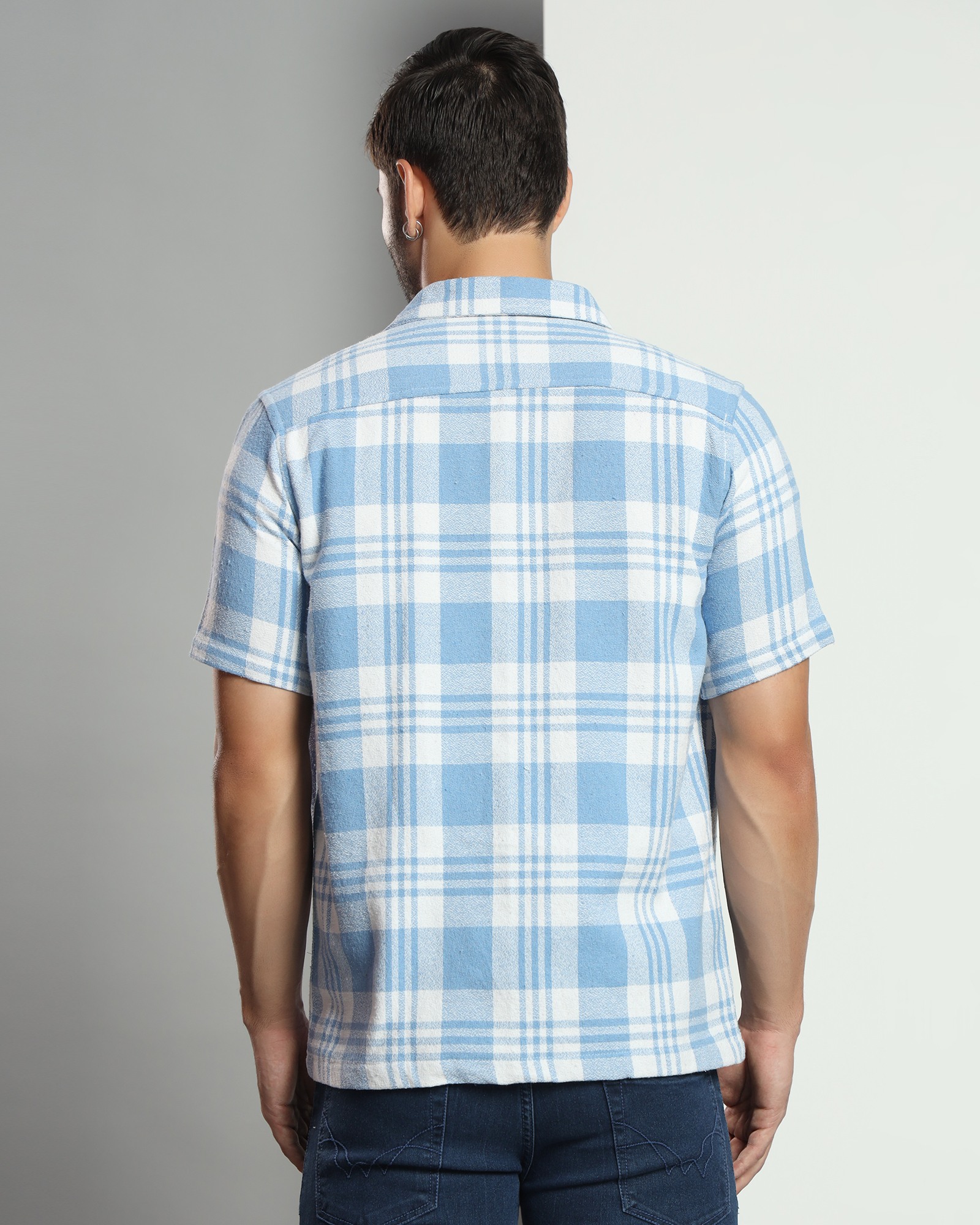 Chimpaaanzee Men Blue & White Regular Fit Shirt