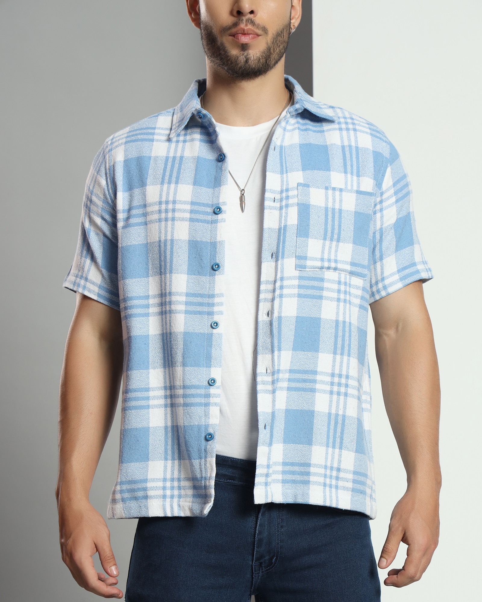 Chimpaaanzee Men Blue & White Regular Fit Shirt